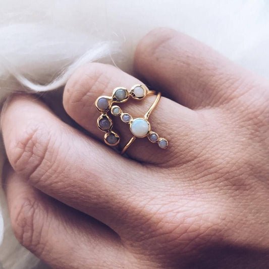 A Brief History of Opals