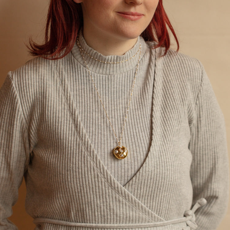 Valeria Long Necklace