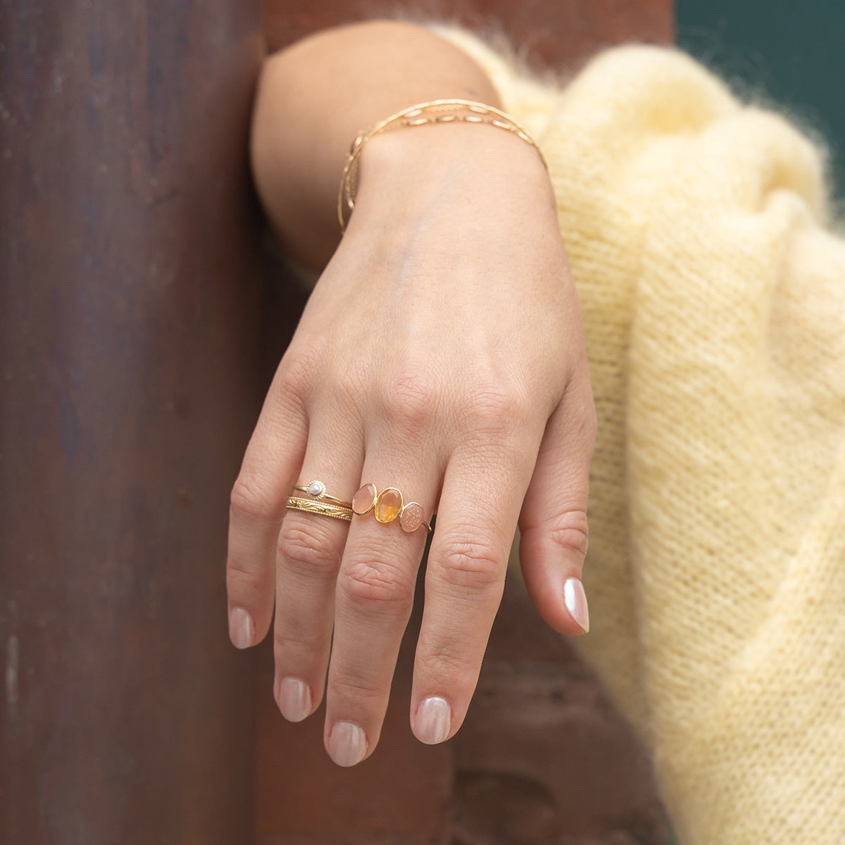 Solid Gold Soft Glow Pearl Ring