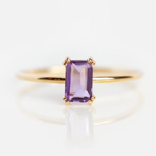 Solid Gold Amethyst Essential Baguette Birthstone Ring Sample Size 7