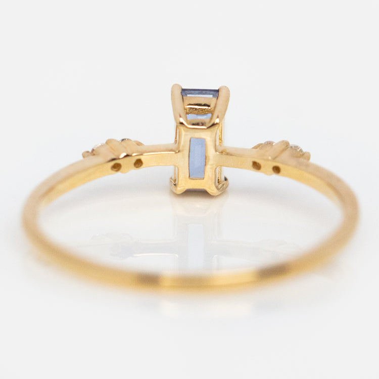Solid Gold September Capsule Blue Sapphire Baguette Ring