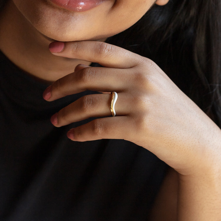 Summer Breeze Enamel Wave Ring