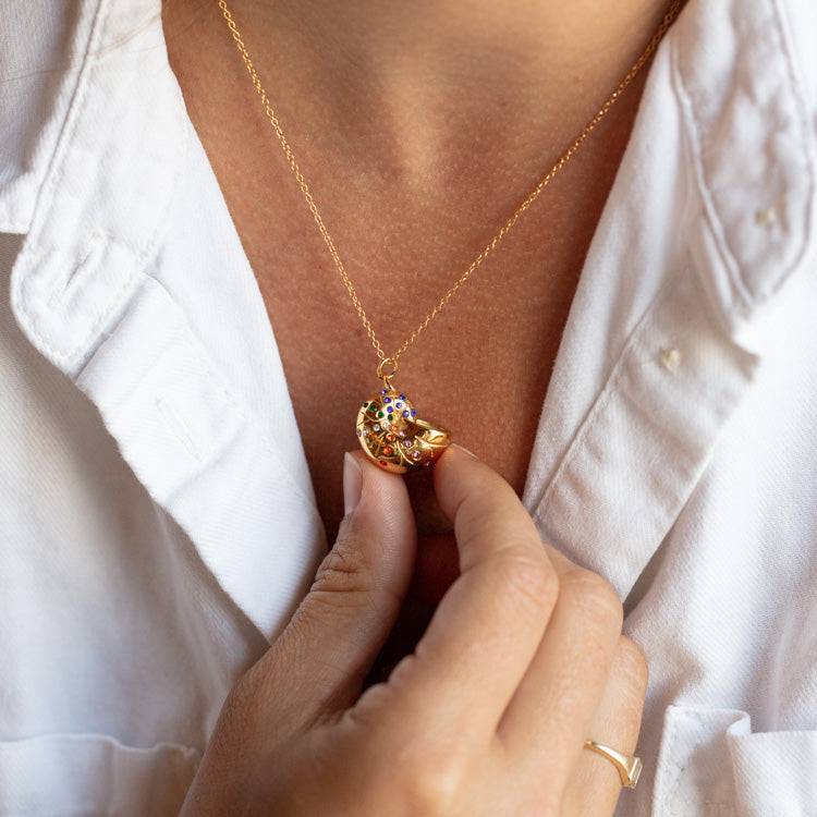 Conch Rainbow Necklace