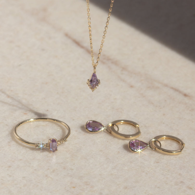 Solid Gold June Capsule Alexandrite Kite Necklace