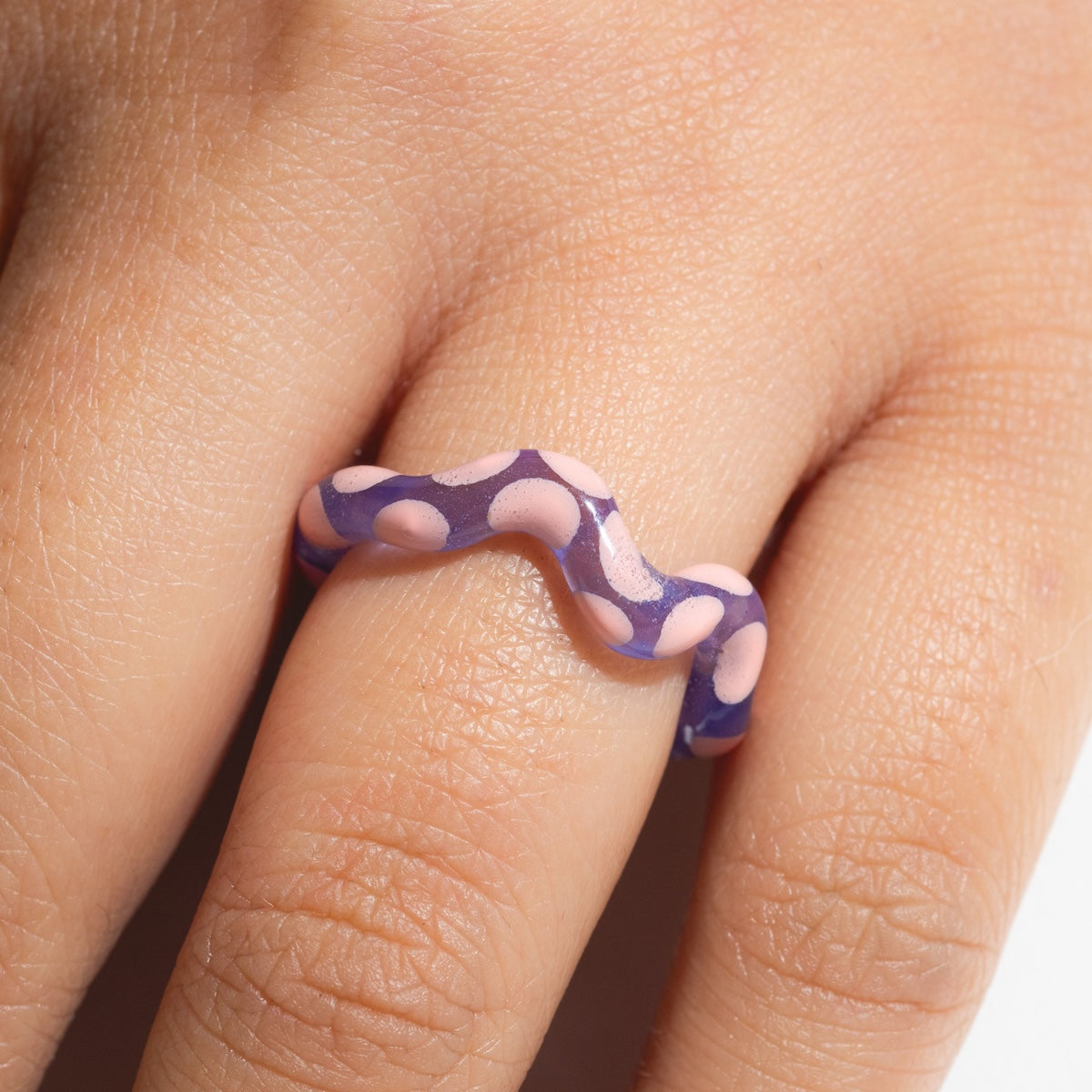 Single Wave Jelly Ring