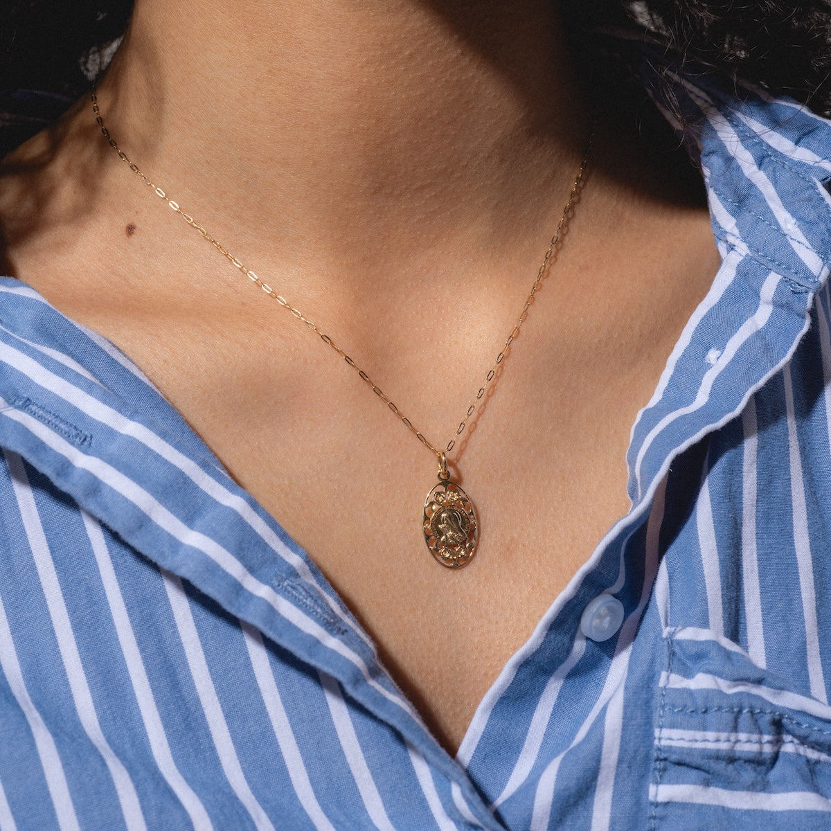 14k Vintage Revival Mother Teresa Oval Charm