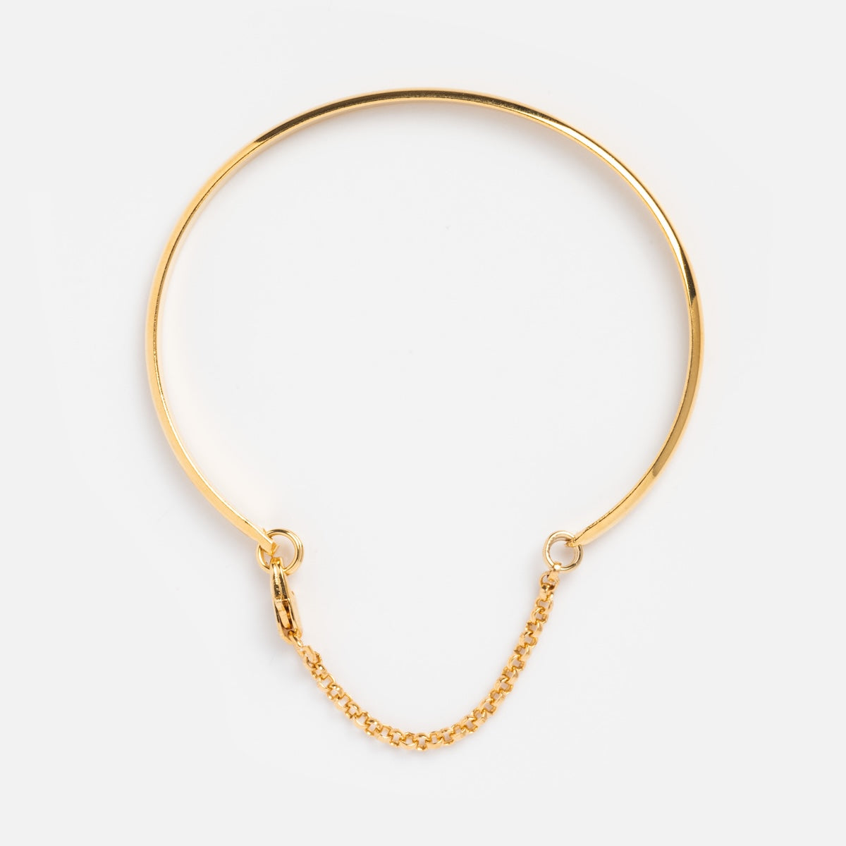 The Bar Chain Bracelet Cuff features a thin gold vermeil chain with a secure clasp, shown against a plain white background.