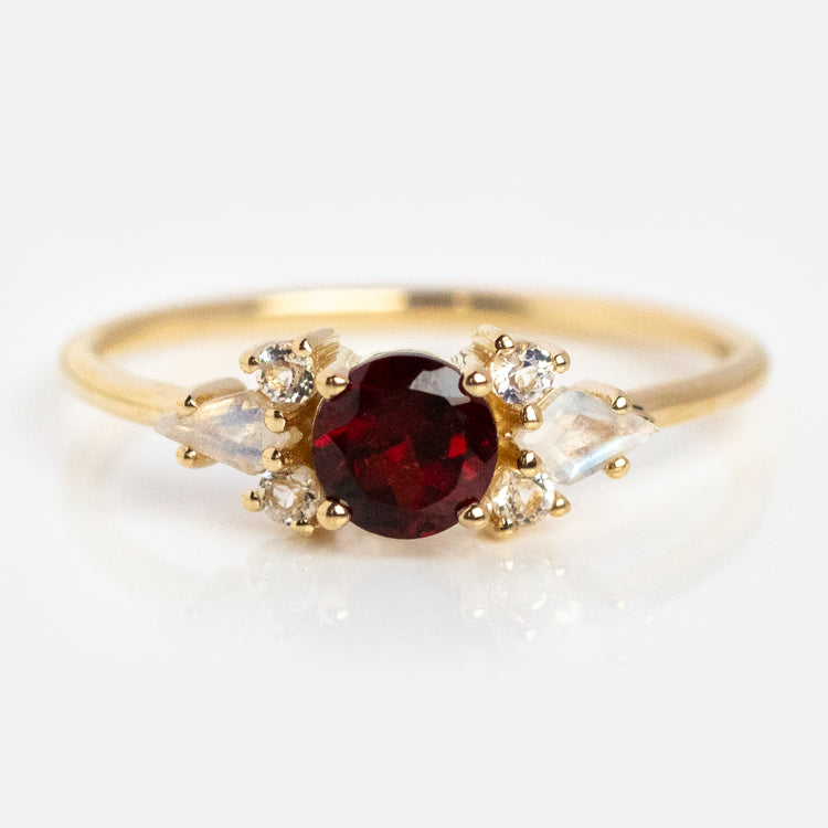 9kt Gold Rhodolite Garnet and Moonstone Sphinx Ring