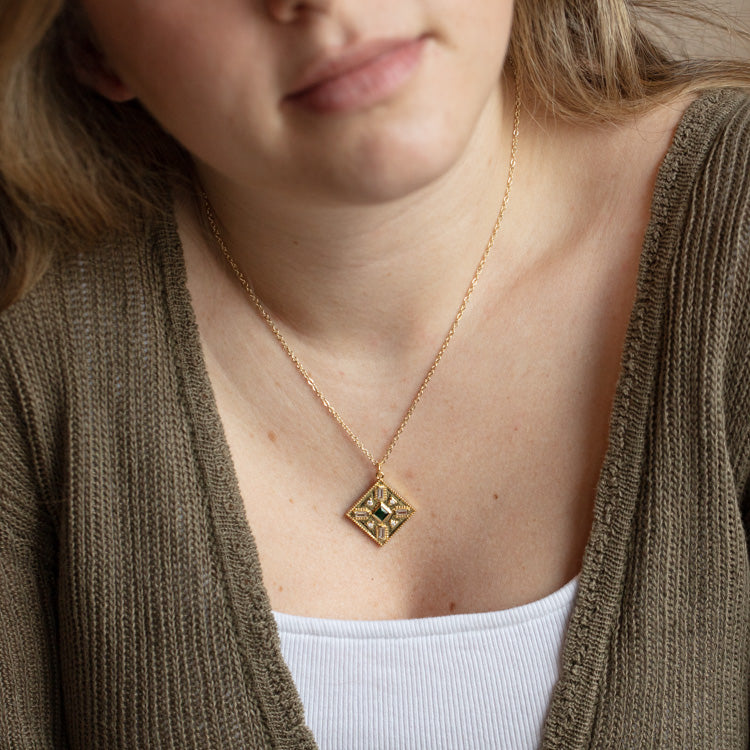 Jackie Pendant Necklace
