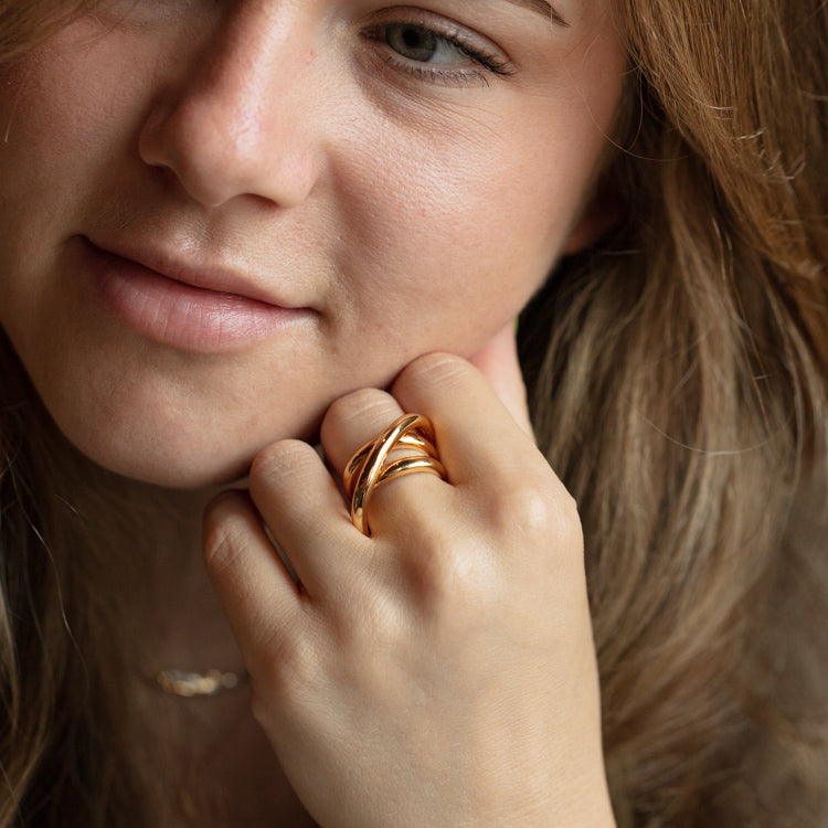 Abstract Crossover Open Ring