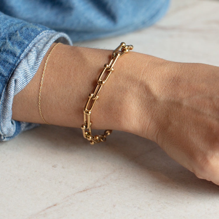 Horseshoe Chain Bracelet