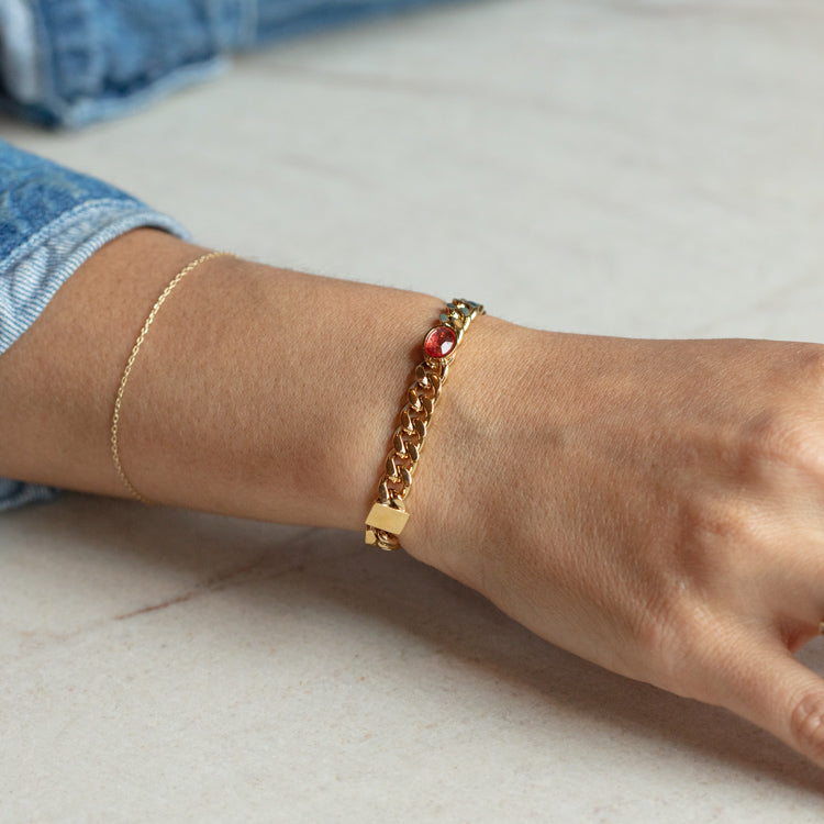 Curb Chain Accented Bracelet