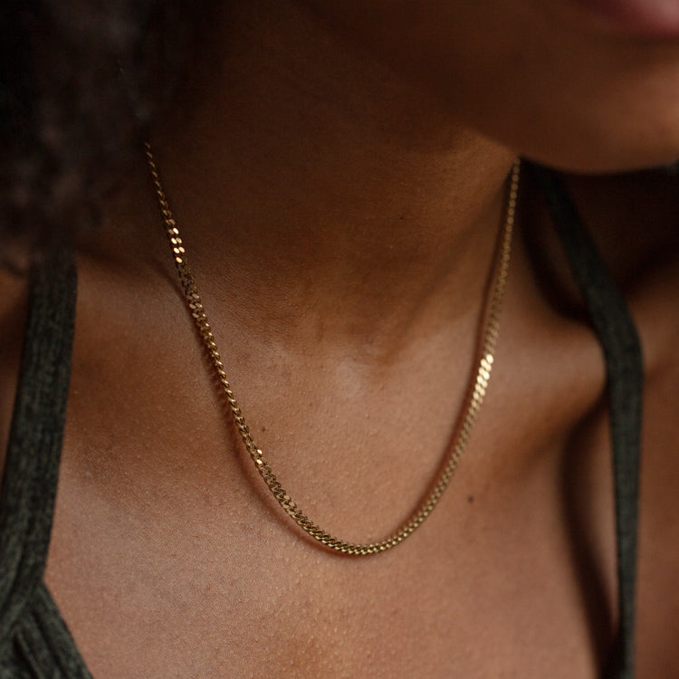 Vintage 9k Cuban Link Chain Necklace