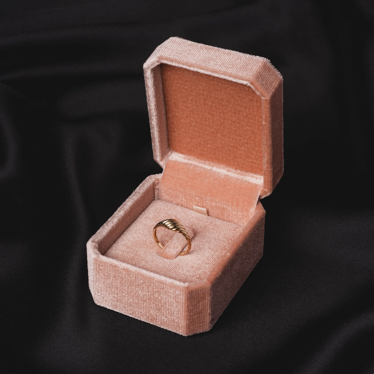 Fancy Velvet Ring, Earring & Necklace Box