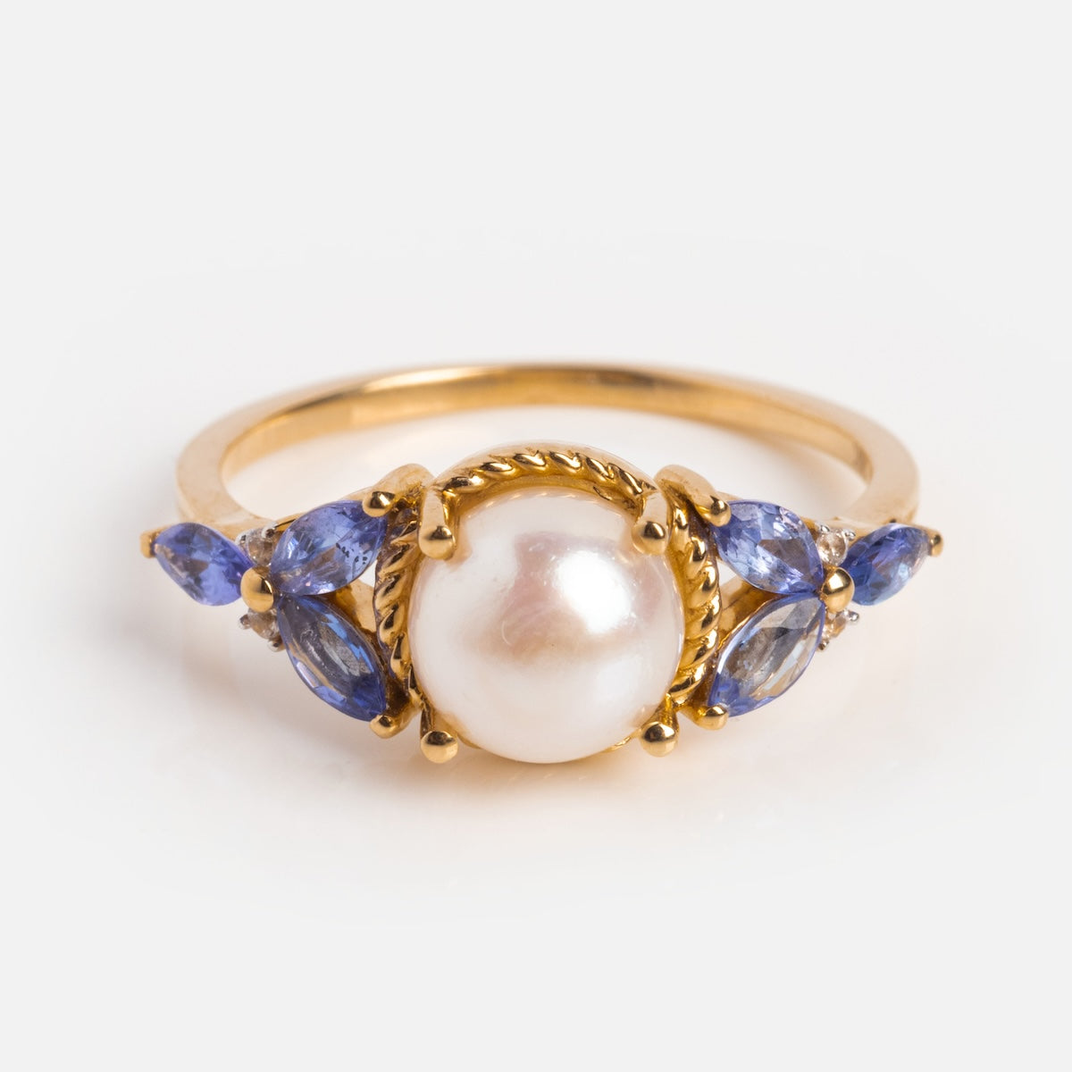 Pearl statement ring sales