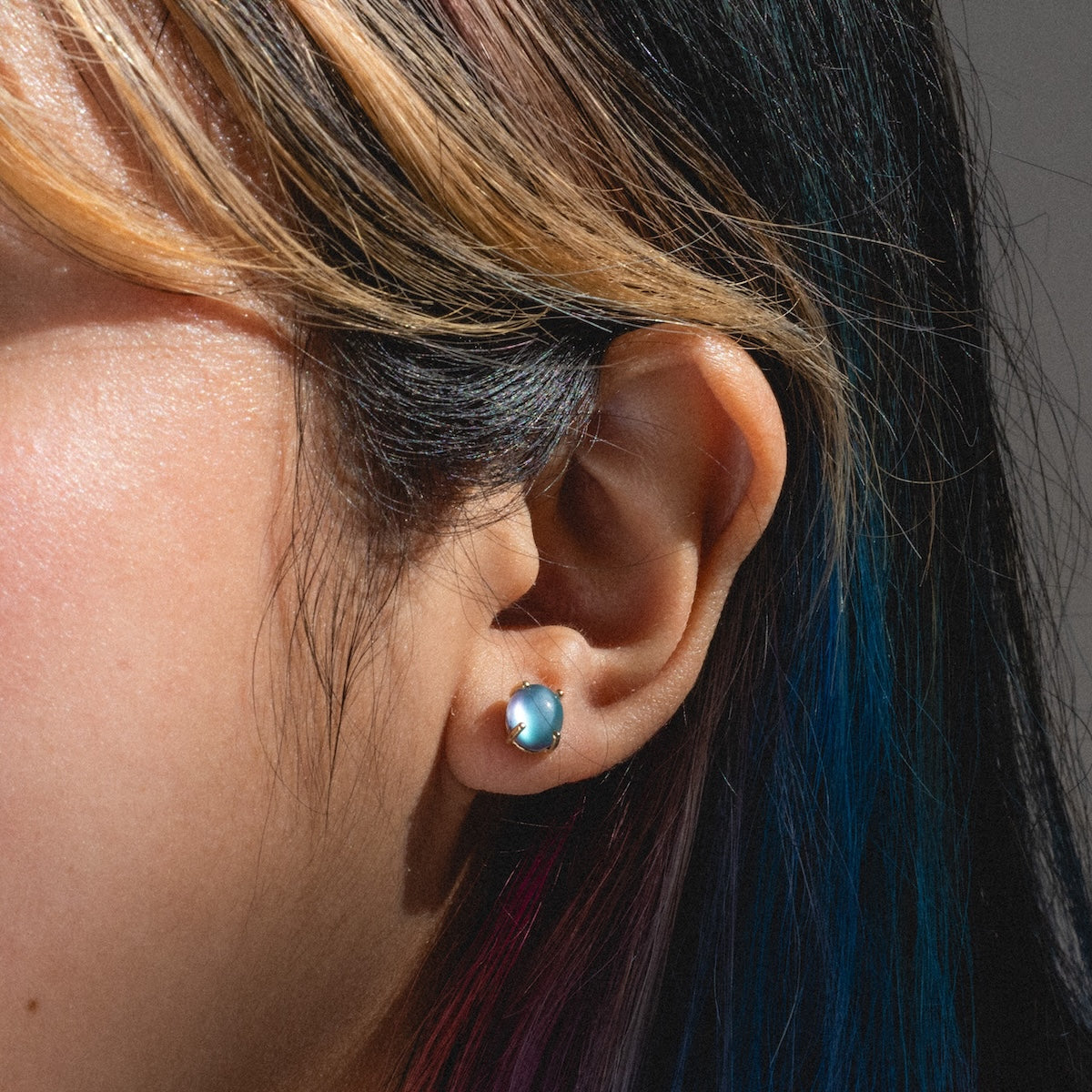 14k Blue Crush Cat's Eye Moonstone Studs