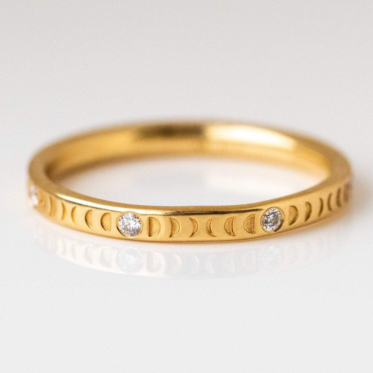 18k solid yellow gold moon phase ring full moon diamonds engraved band