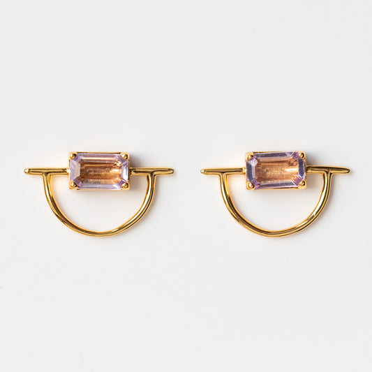 Horizon Earrings in Pink Amethyst yellow gold modern jewelry hailey gerrits