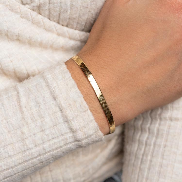 The Lucky Bracelet minimal modern yellow gold jewelry