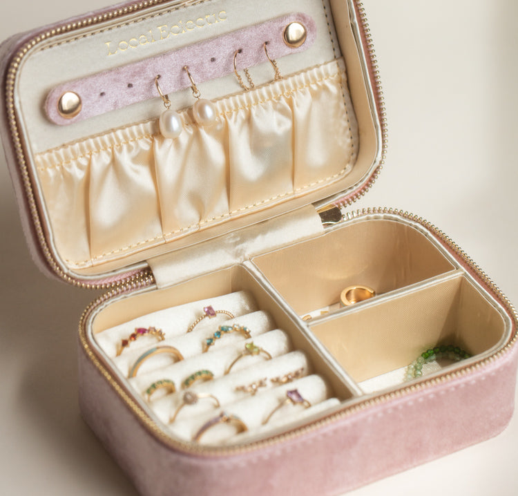 The Getaway Travel Jewelry Case