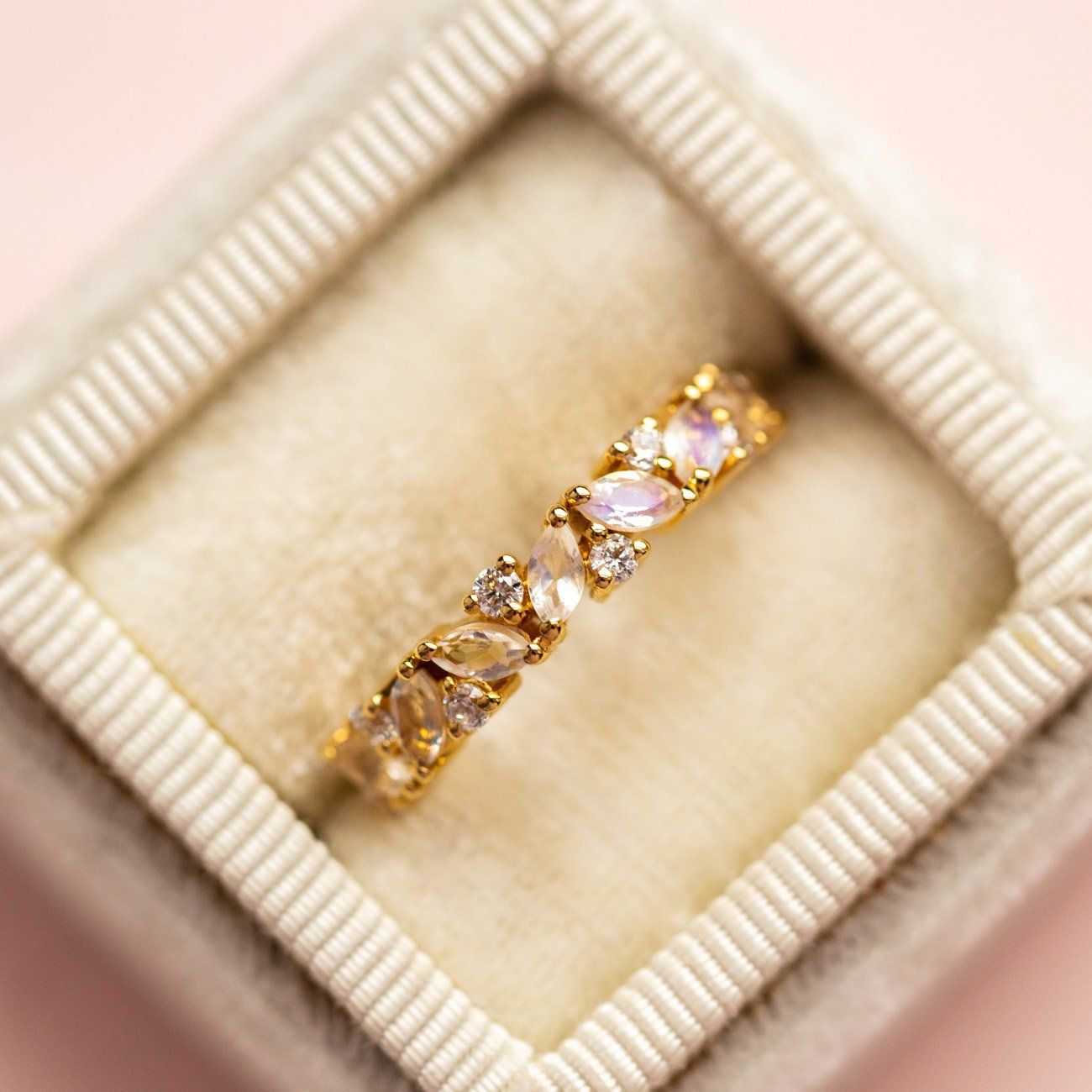 La Kaiser Rainbow Moonstone and Diamond Gold Band