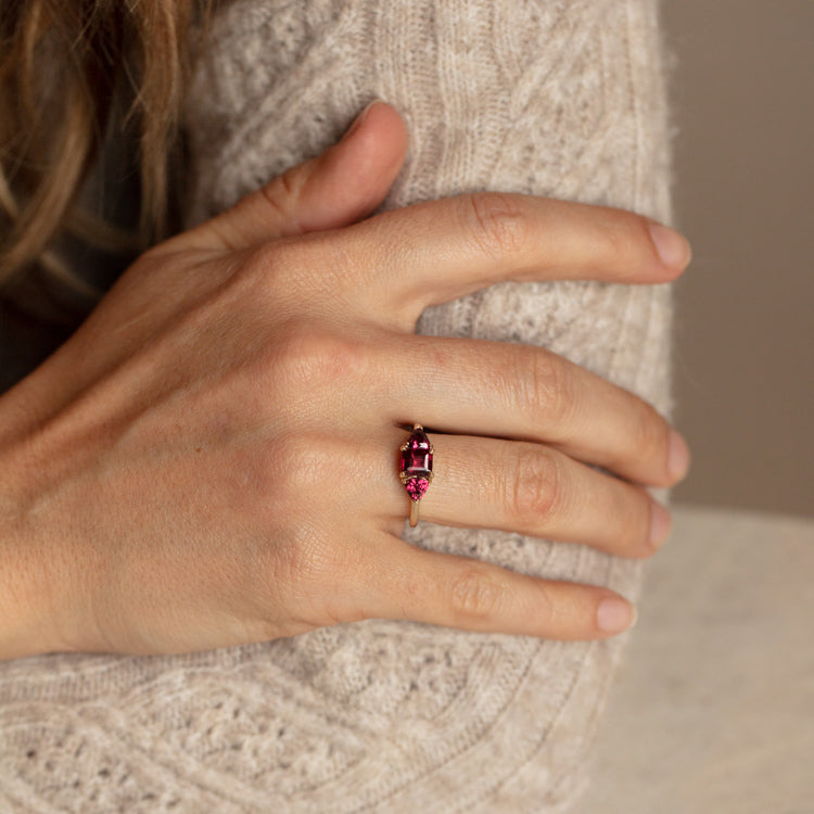 Antonia Garnet Ring