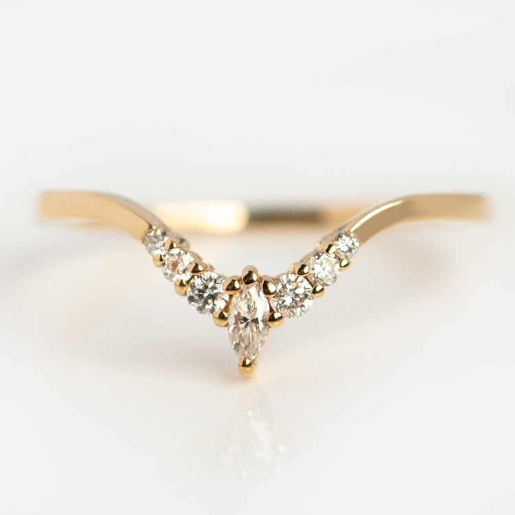 14k Curved Marquise Diamond Band Size 9