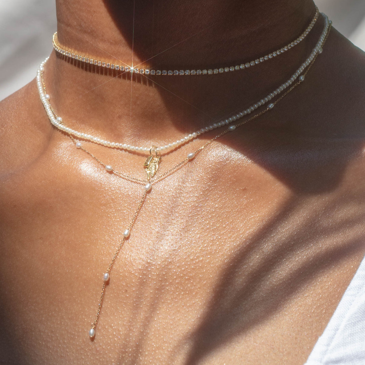 Necklace Lariat with 3 Pearls