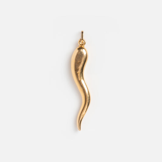 The Vintage 14k XL Italian Horn Charm is a gold, wavy elongated pendant with a smooth finish and small top loop—ideal for vintage jewelry enthusiasts.