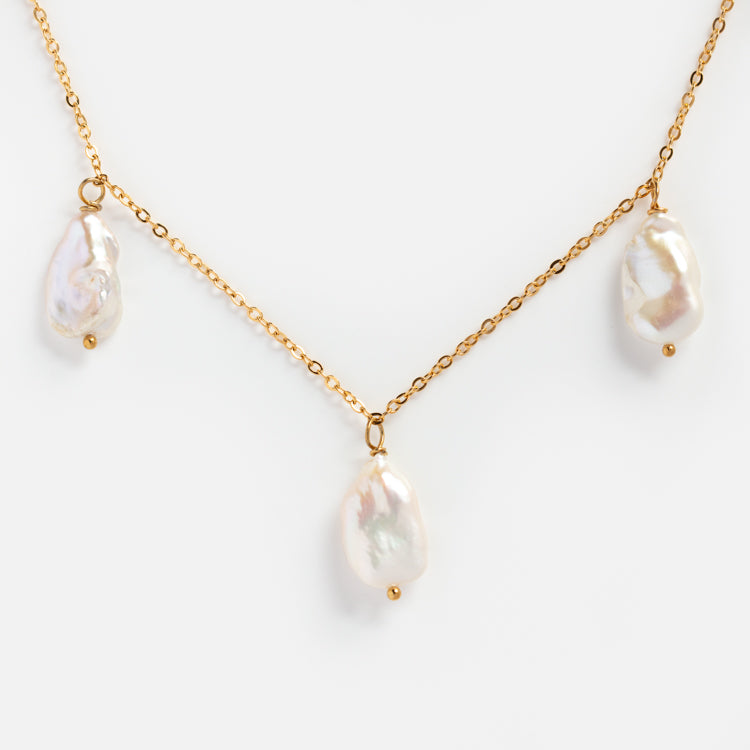 Le Jardin Freshwater Pearl Necklace