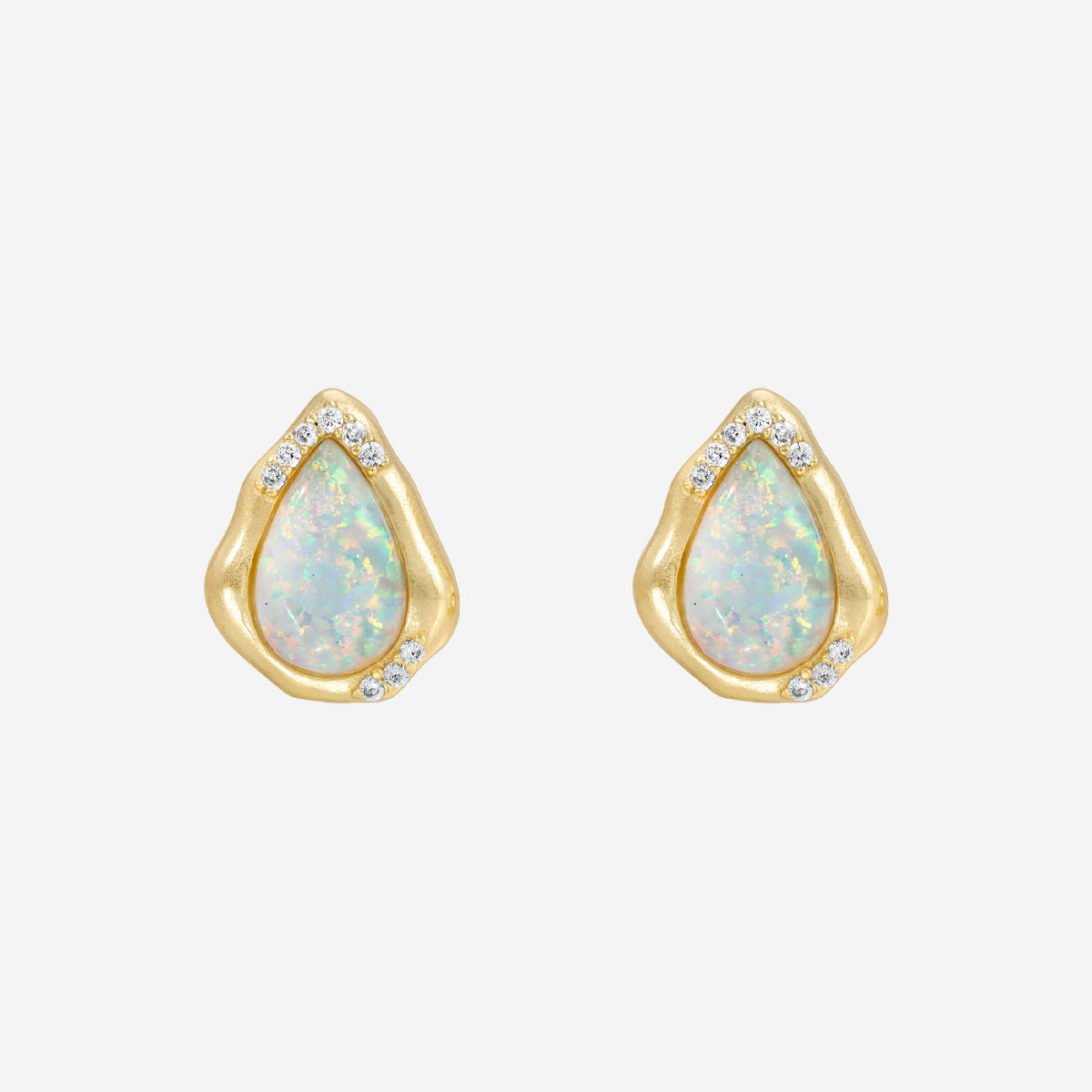 Luster Studs