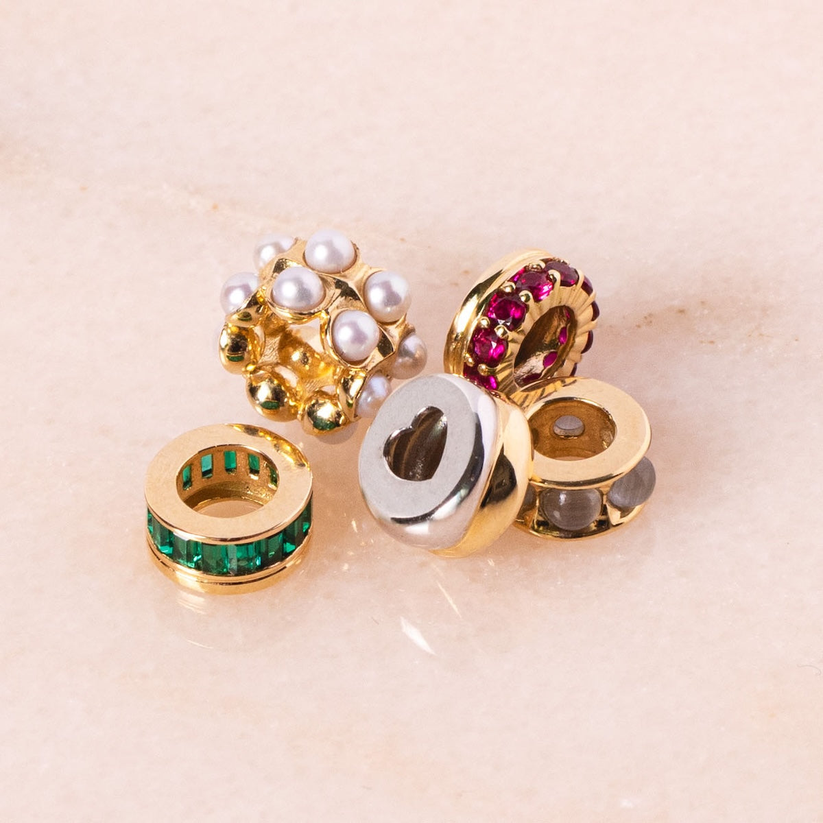 Solid Gold Anniversaire Charm