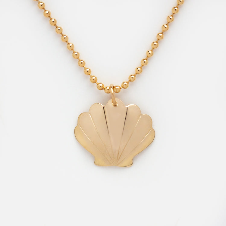 Dome Shell Necklace