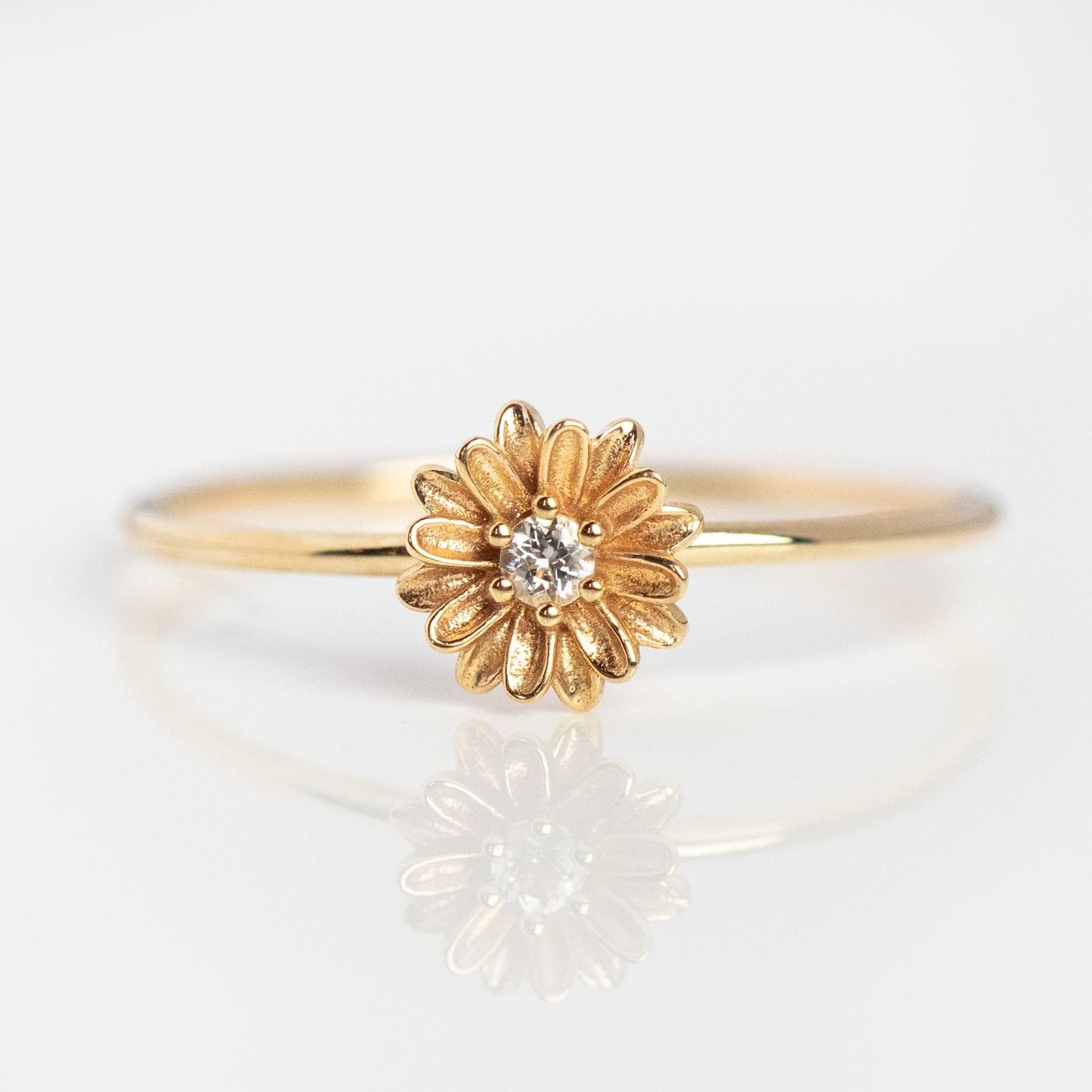 The Summer I Turned Pretty Solid Gold Daisy Ring with White Topaz