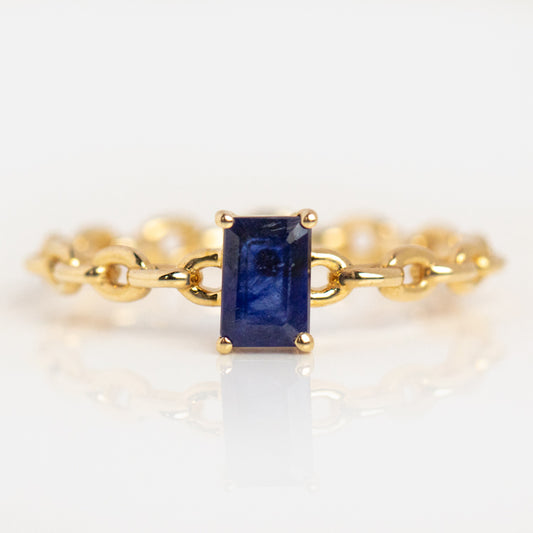 Solid Gold Sapphire Chain Ring Sample Size 7