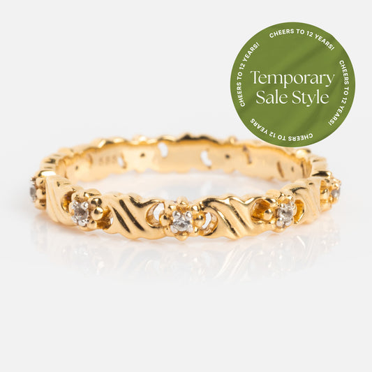 Solid Gold Vintage Inspired Sapphire Floral Band