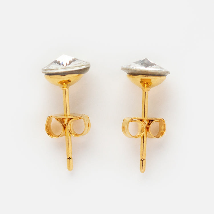18ct Yellow Gold Oval Shape Single Stone Stud Diamond Earrings - ES9 -  Steven Stone