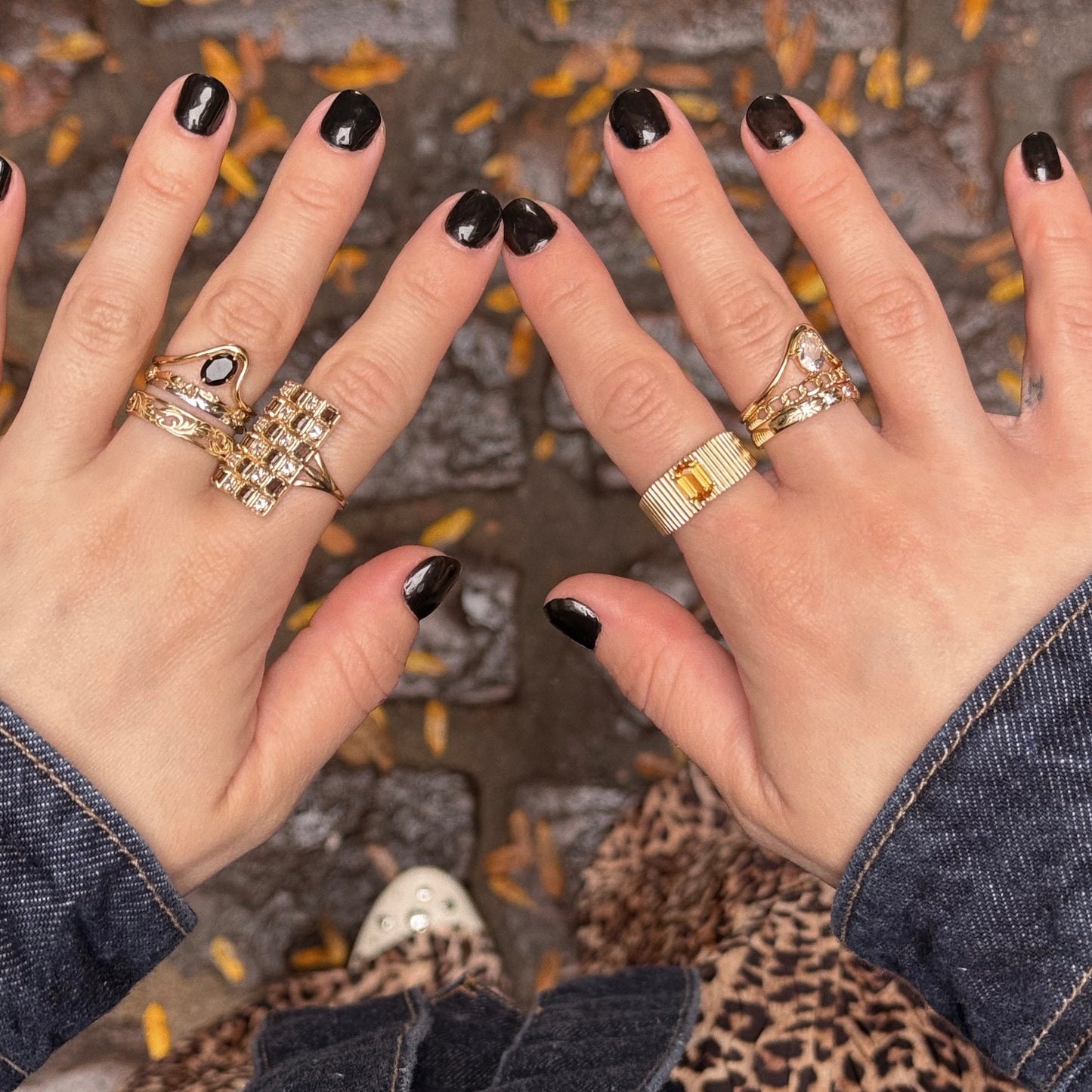 Solid Gold Textured Chain Link Ring