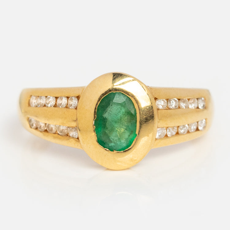 Vintage 18k Bezel Set Emerald Ring Size 8.5