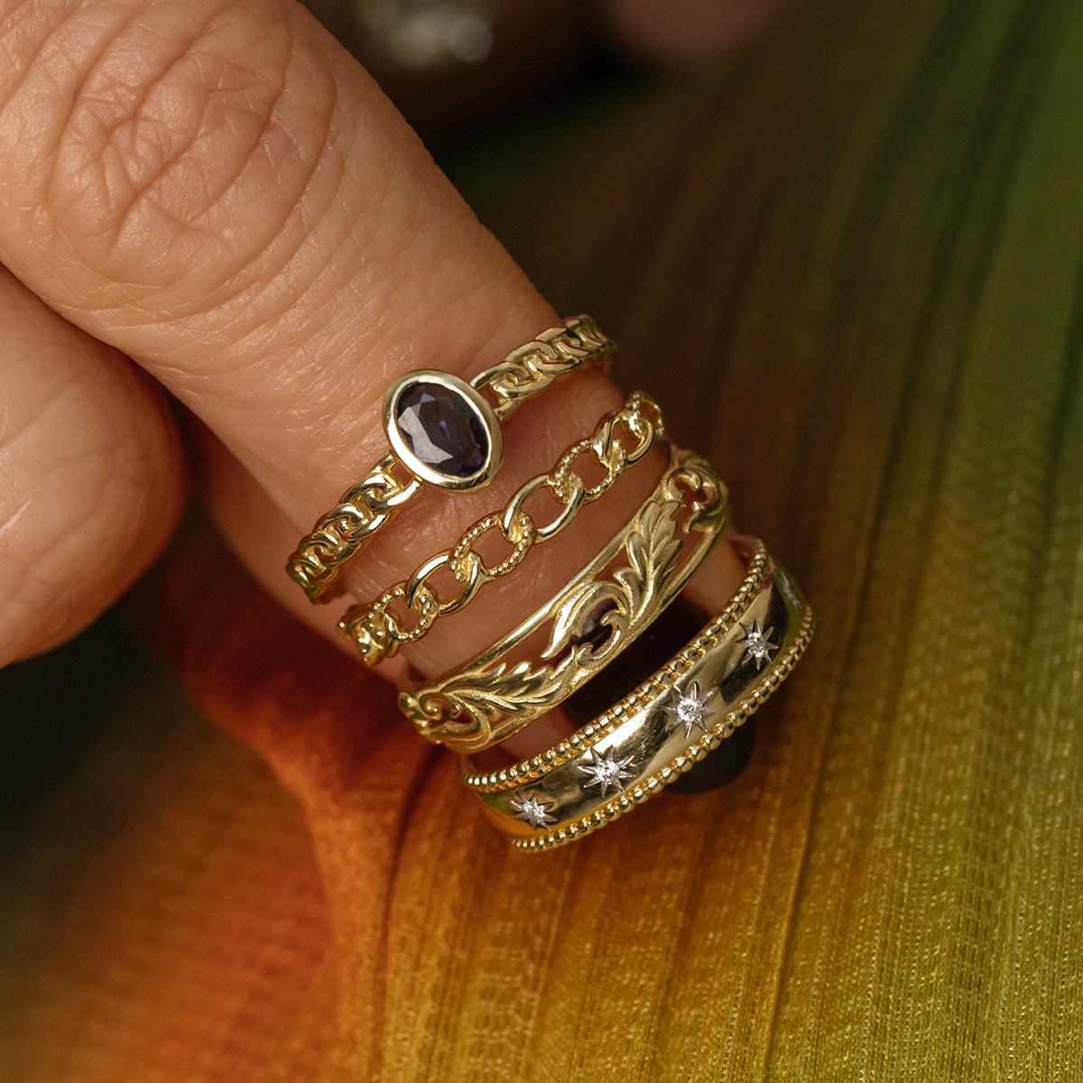 Solid Gold Blue Sapphire Chain Link Ring