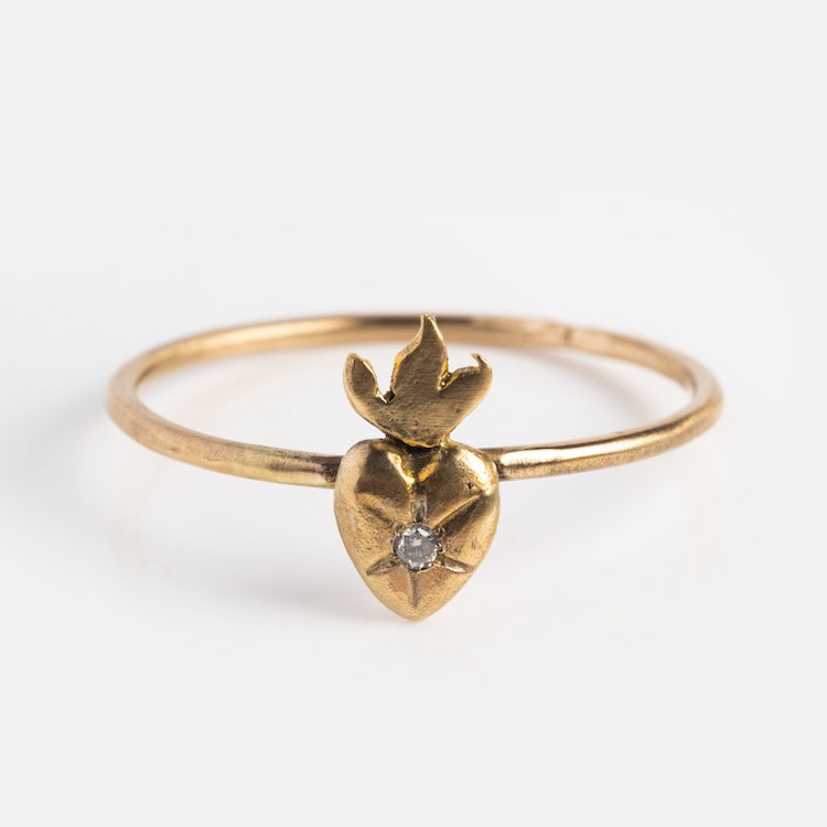 Amulet Sacred Heart Ring