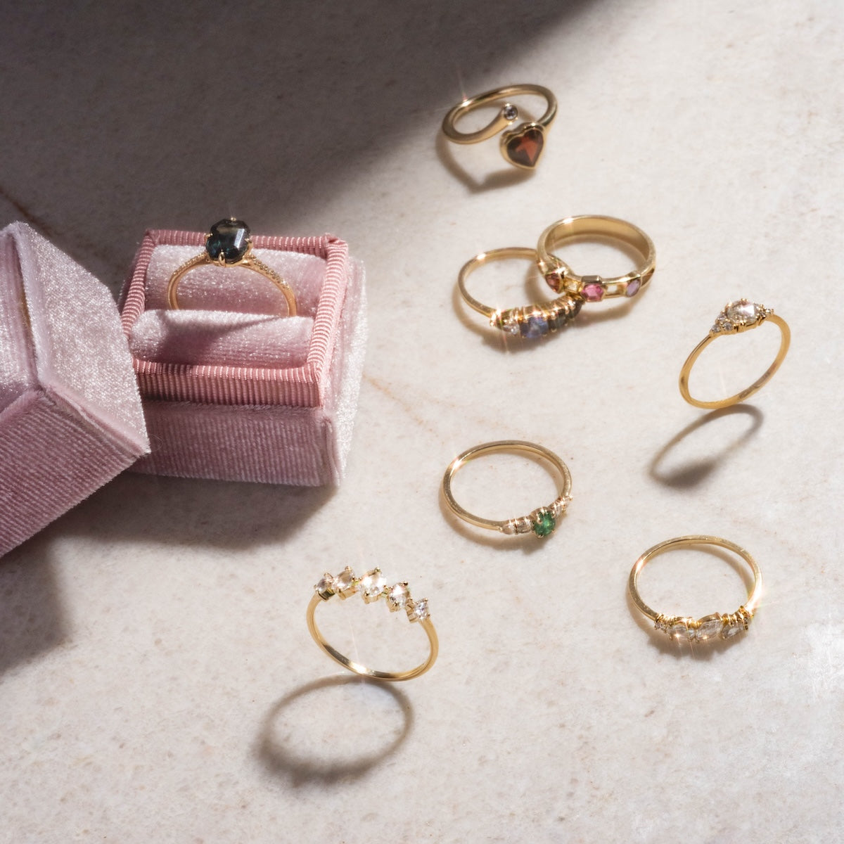 Fira Ring with Sapphire