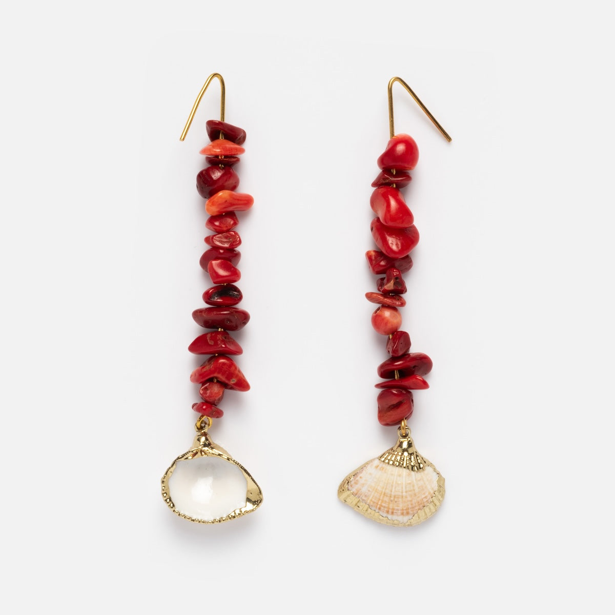 Set of Edith Barbarella red beaded with seashell Paradisco Earrings on white background