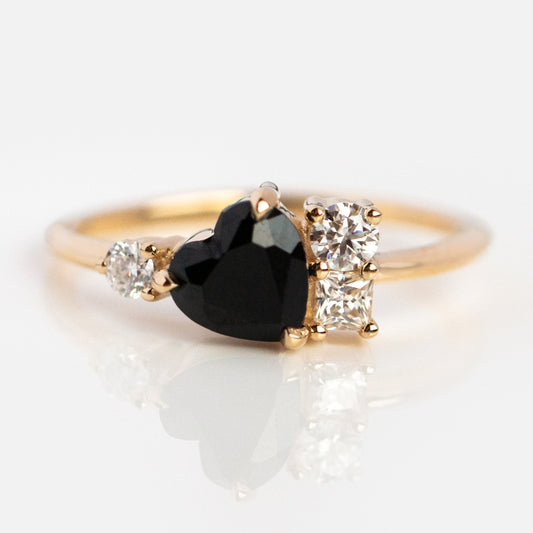 14K Brie Black Onyx Heart Ring