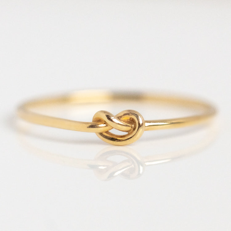 Solid Gold Simple Knot Ring