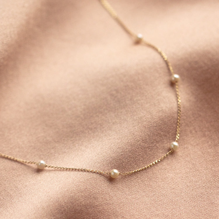 Peach Japanese Keshi Pearl Necklace on Gold Flower Chain by Sage Macha –  The Sage Lifestyle
