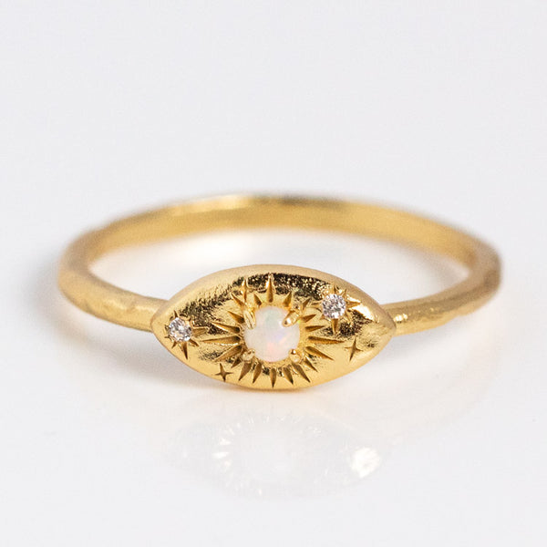 【Local Eclectic】9K Opal and Diamond Signetリング Solid Gold Opal and Diamond Signet Ring – local eclectic