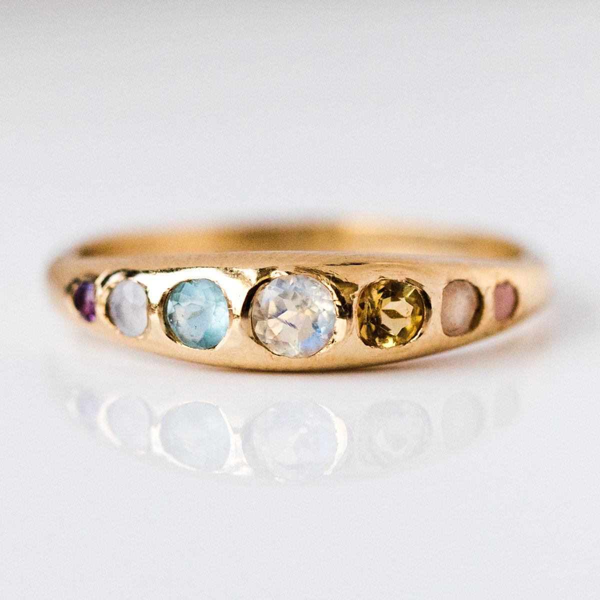 She's an Artist Ring in Yellow Gold - rings - I Like it Here Club local eclectic