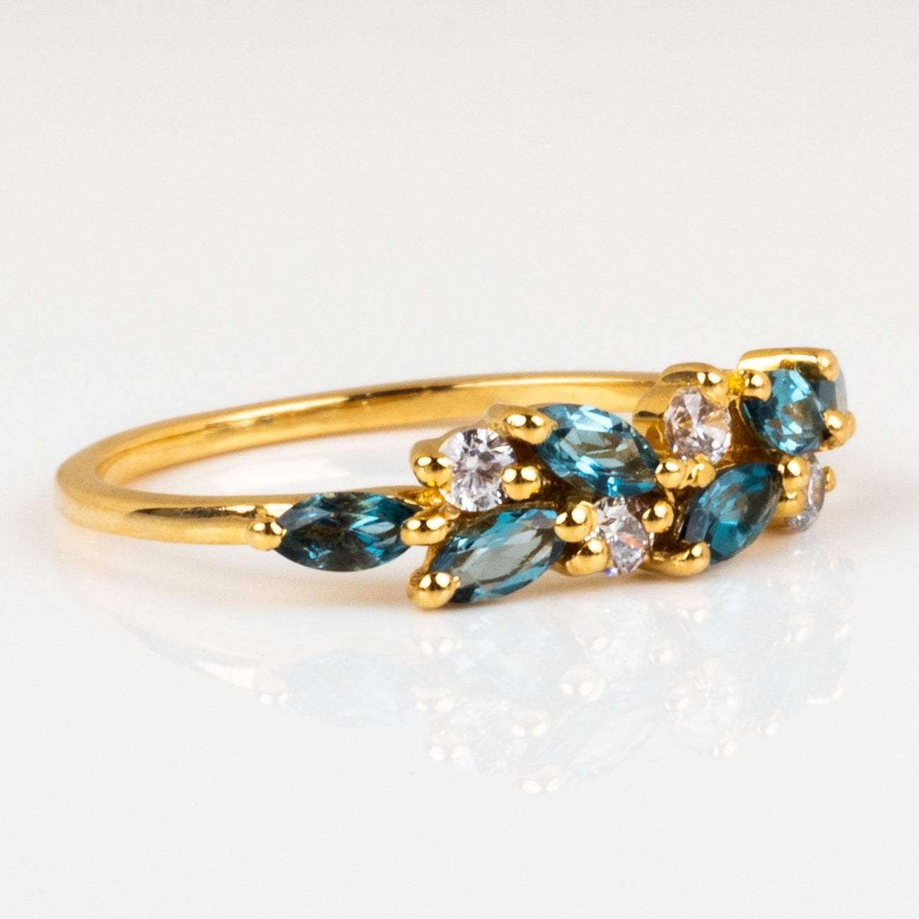 London Blue Topaz CZ Yellow Gold Dainty Modern Ring La Kaiser